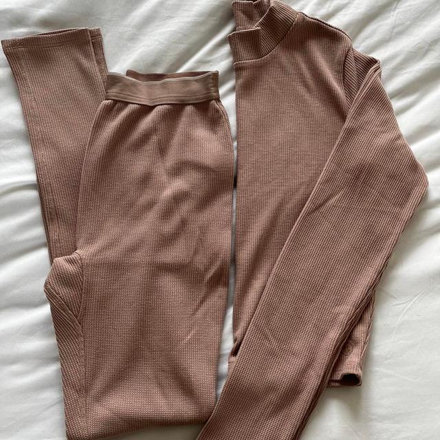 Hollister Co. Women's Leggings - Tan - XS on Productcaster.