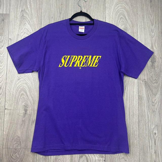 Supreme Men's T-shirt - Purple - M on Productcaster.