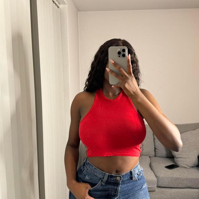 PrettyLittleThing Women's Crop top - Red - 8 on Productcaster.