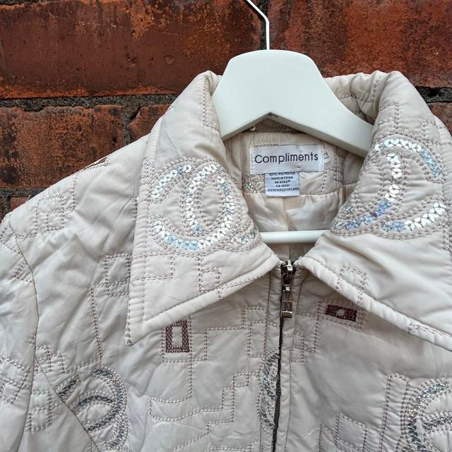 Women's Puffer Jacket - White - UK 14 on Productcaster.