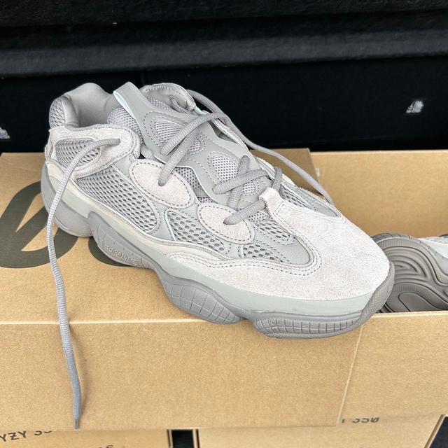 Yeezy Men's Trainers - Grey - UK 9.5 on Productcaster.