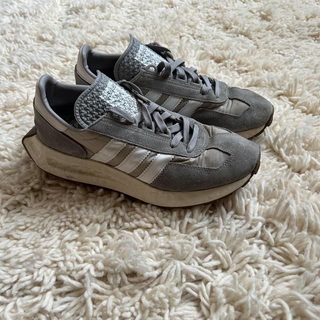 Adidas Men's Trainers - Grey - UK 8 on Productcaster.