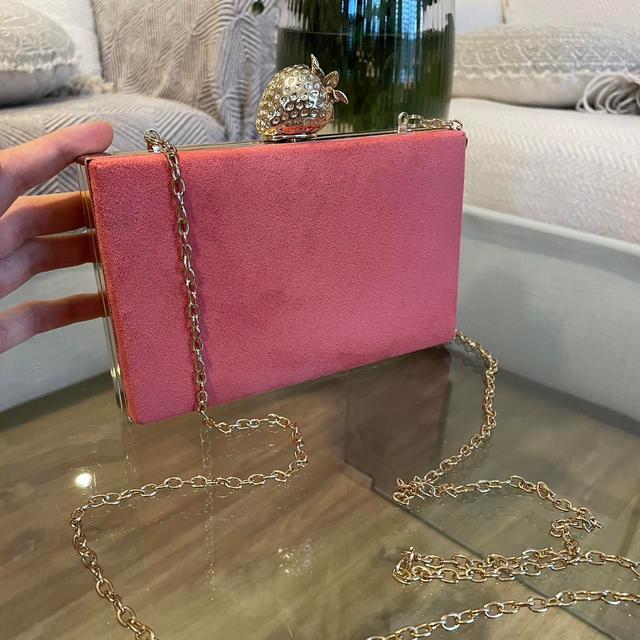 Oasis Women's Clutch bags - Pink on Productcaster.