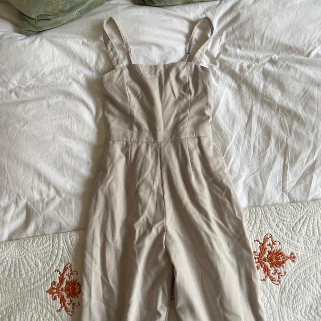 Abercrombie & Fitch Women's Palazzo Jumpsuit - Cream/Tan - XS on Productcaster.