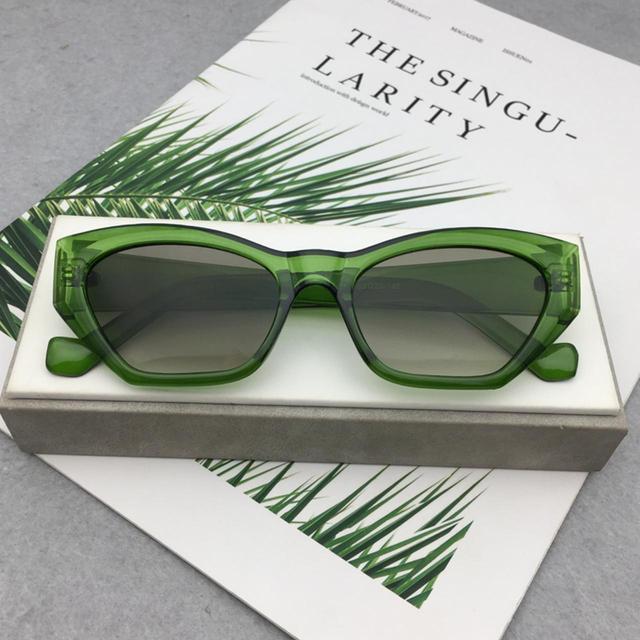 Designer Women's Cat eye Sunglasses - Green on Productcaster.