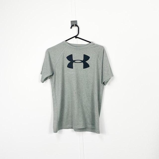 Under Armour Men's T-shirt - Grey - S on Productcaster.