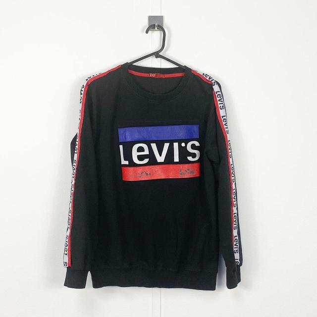 Levi's Women's Sweatshirt - Black - M on Productcaster.