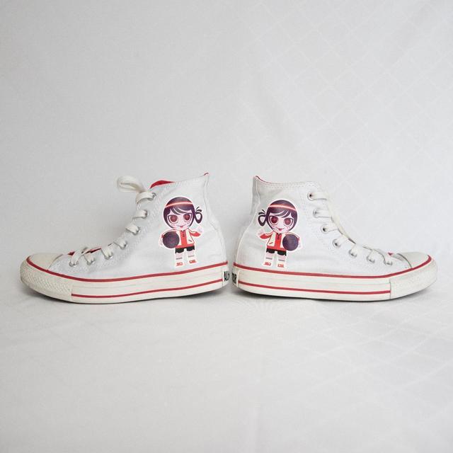 Converse Women's Trainers - White/Pink - UK 5 on Productcaster.