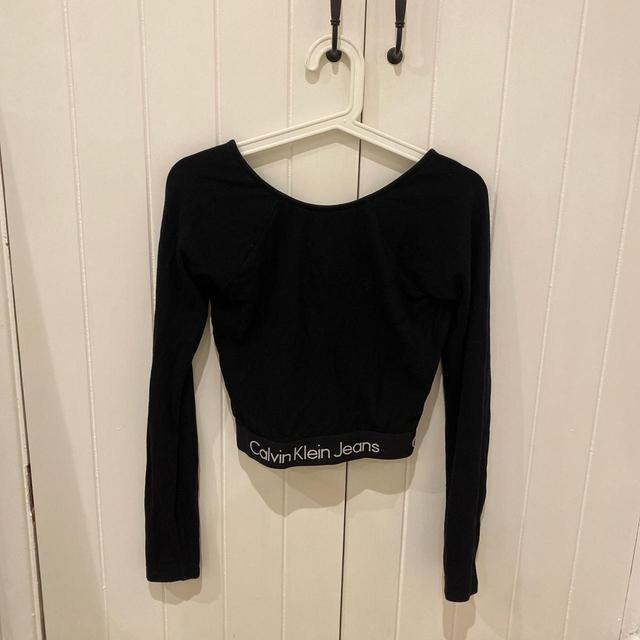 Calvin Klein Women's Crop top - Black - M on Productcaster.