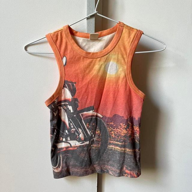 Urban Outfitters Women's T-shirt - Orange - XS on Productcaster.