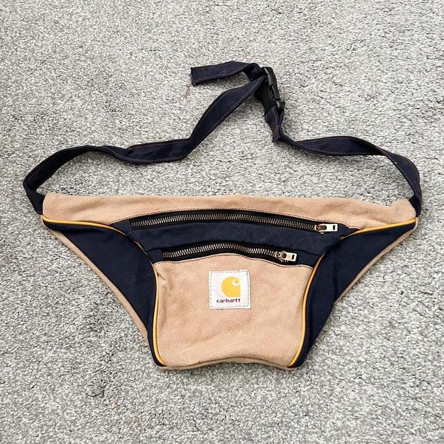 Carhartt Men's Bum bags and belt bags - Cream/Navy on Productcaster.