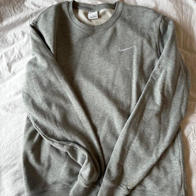 Nike Men's Sweatshirt - Grey - L on Productcaster.