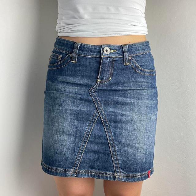 Vintage Women's Skirt - Blue - 32" on Productcaster.