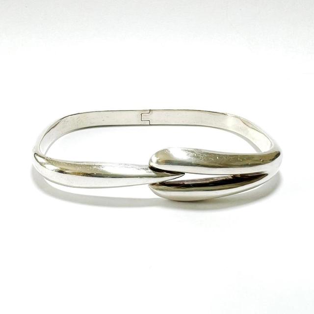 Women's Bracelet - Silver on Productcaster.