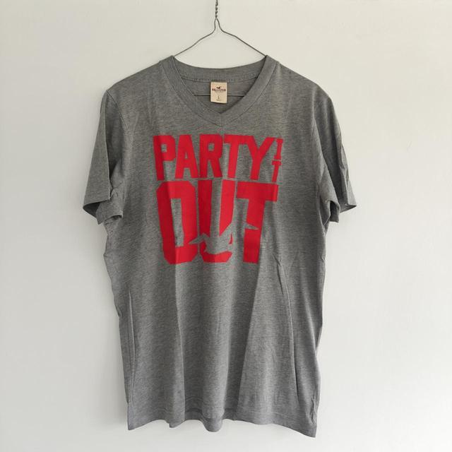 Hollister Co. Men's T-shirt - Grey - L on Productcaster.