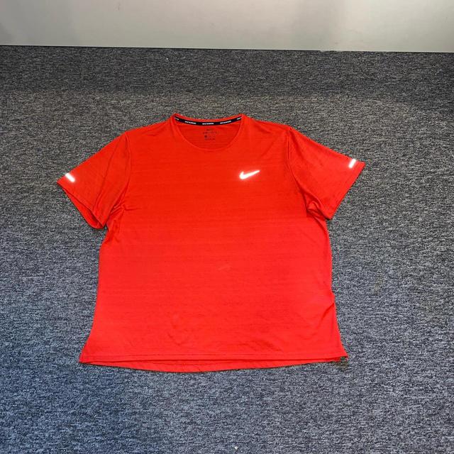 Nike Men's T-shirt - Red - XL on Productcaster.