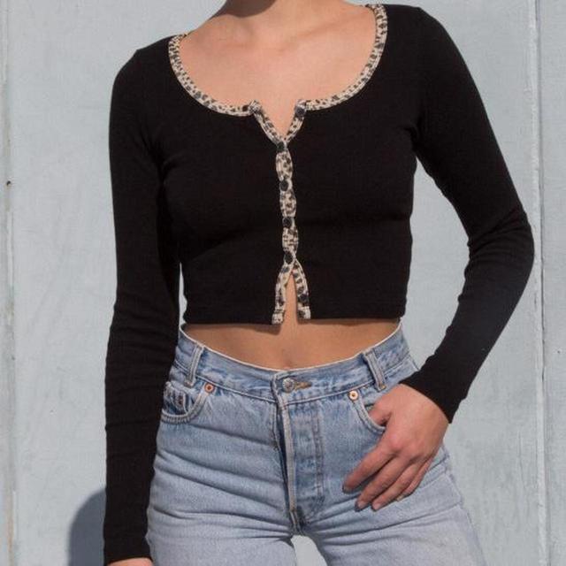 Brandy Melville Women's Crop top - Black - S on Productcaster.