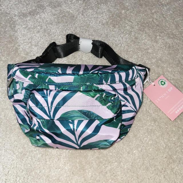 Skinnydip Women's Bag - Pink/Green on Productcaster.