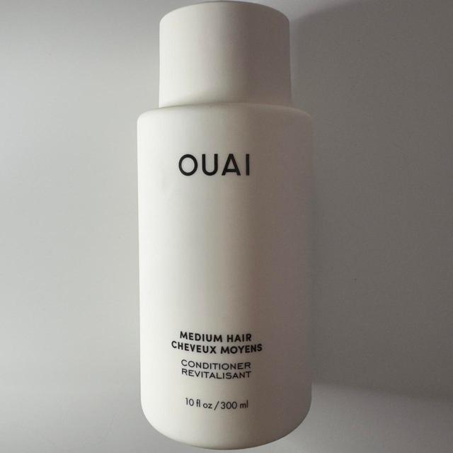 Ouai Haircare - White/Cream on Productcaster.