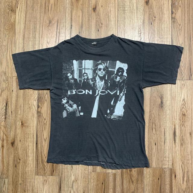 Vintage Men's T-shirt - Black - XL on Productcaster.