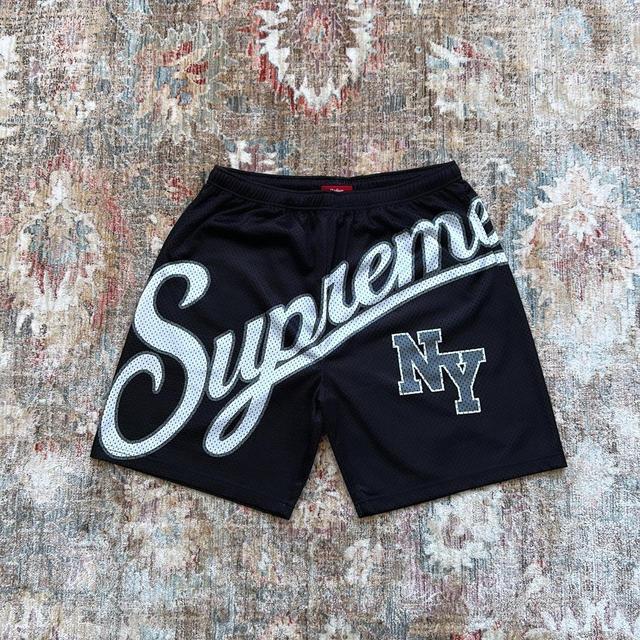 Supreme Men's Shorts - Black - M on Productcaster.