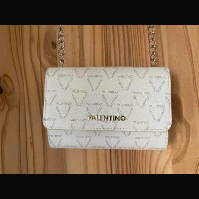 Valentino Women's Shoulder bags - White/Cream on Productcaster.