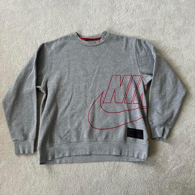 Nike Men's Sweatshirt - Grey - M on Productcaster.