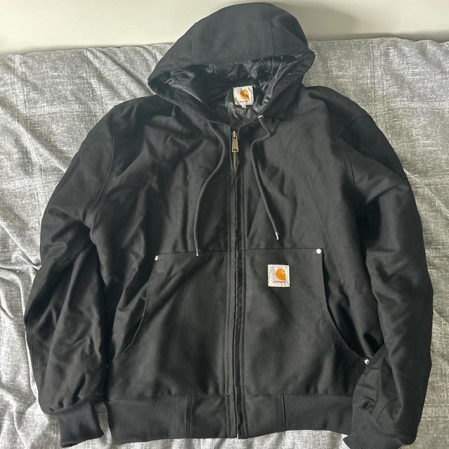 Carhartt Men's Jacket - Black - M on Productcaster.