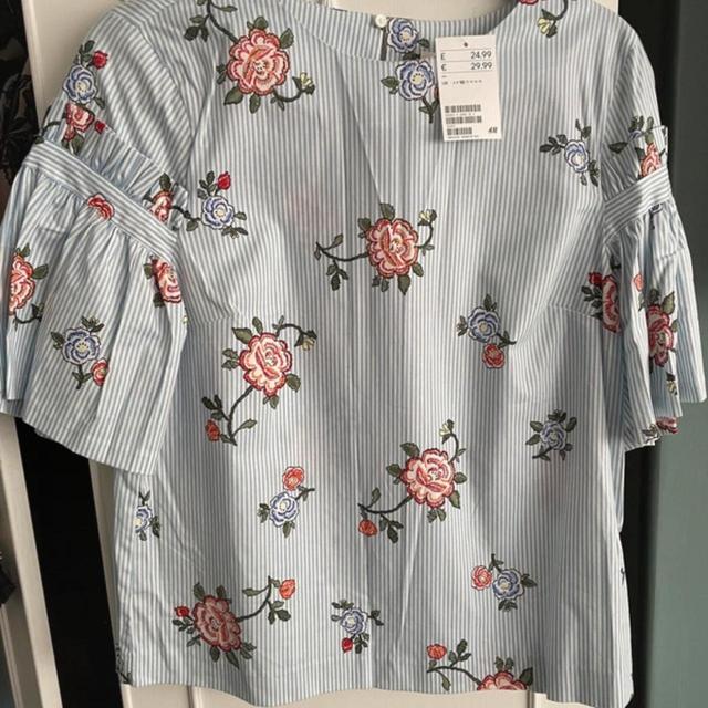 H&M Women's Blouse - Multi - 10 on Productcaster.