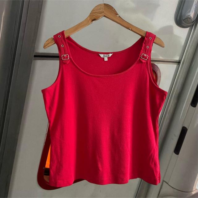 M&Co. Women's Vest - Red - 18 on Productcaster.