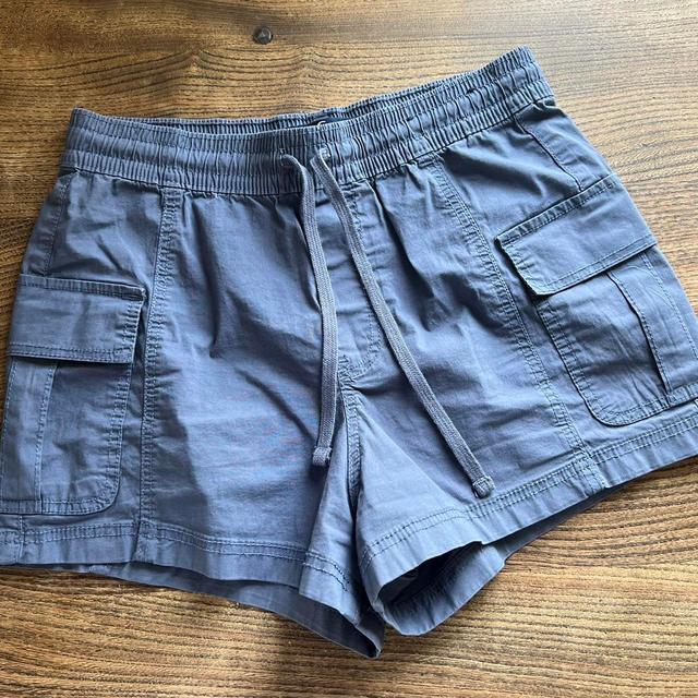 Hollister Co. Women's Shorts - Navy/Blue - S on Productcaster.