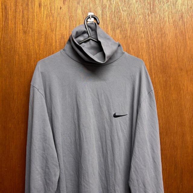 Nike Men's T-shirt - Grey - L on Productcaster.