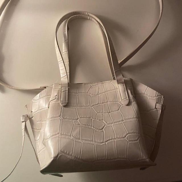 Zara Women's Bag - Cream on Productcaster.