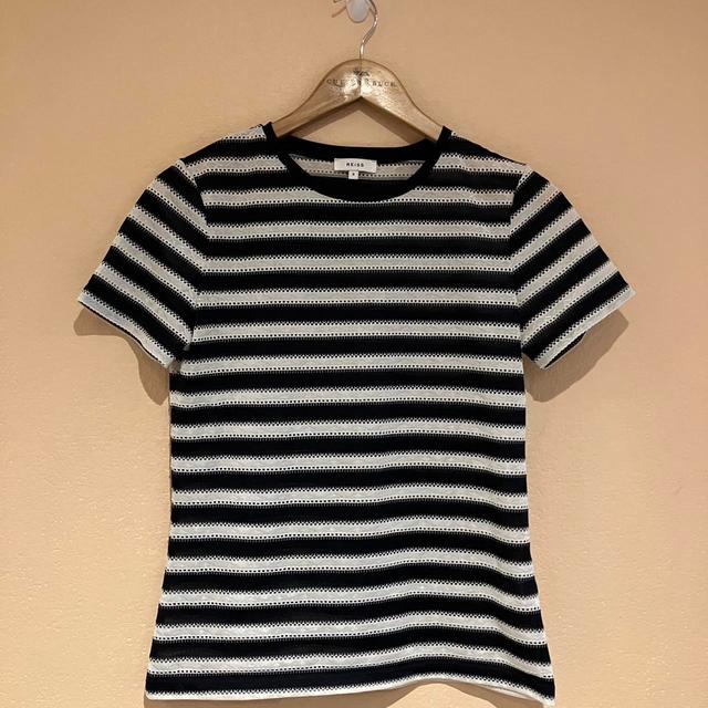 Reiss Women's T-shirt - Black/White - 8 on Productcaster.