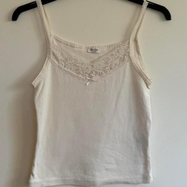 Brandy Melville Women's Vest - Cream - One size on Productcaster.