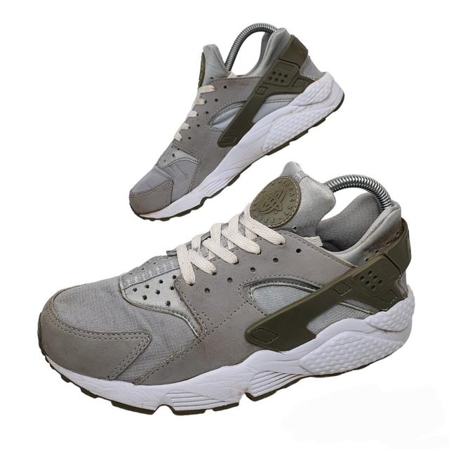 Nike Men's Trainers - Grey - UK 6 on Productcaster.