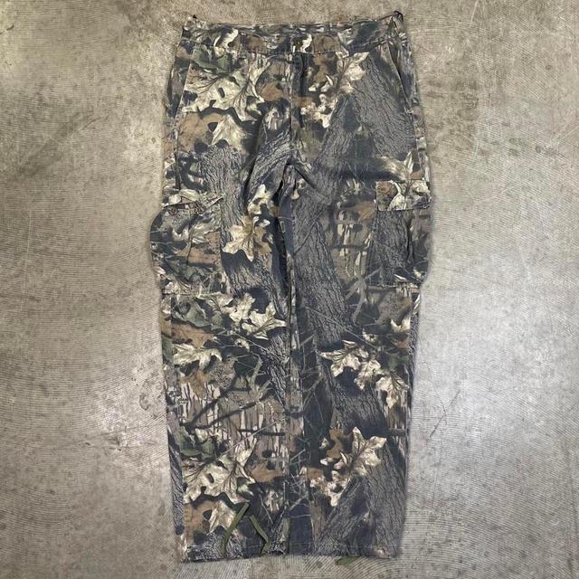 Realtree Men's Straight leg Cargo Trousers - Khaki/Brown - 38" on Productcaster.