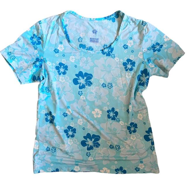 Reclaimed Vintage Women's T-shirt - Blue - S on Productcaster.