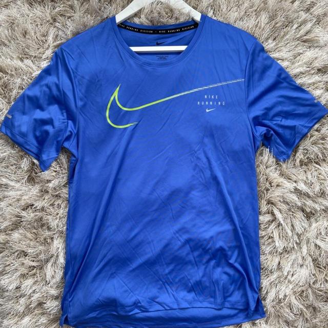 Nike Men's T-shirt - Blue - S on Productcaster.