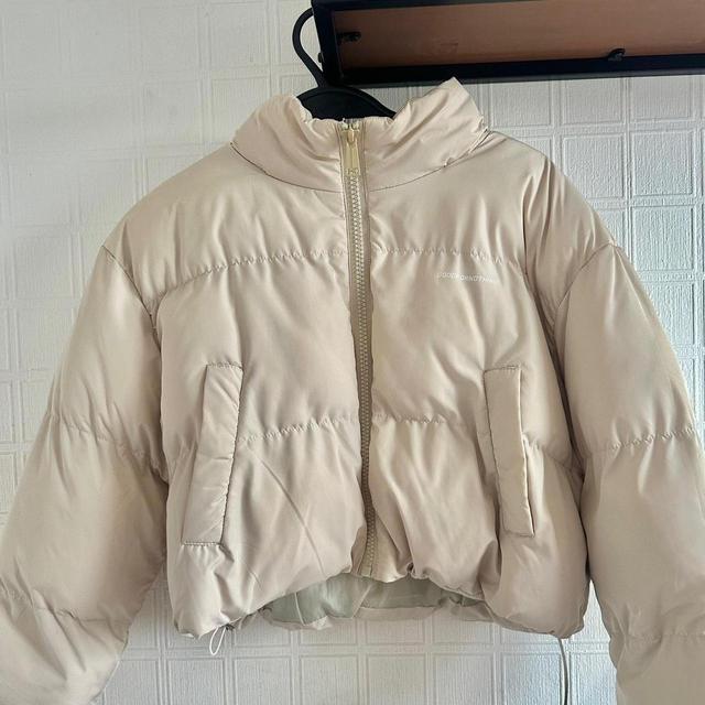 Good for Nothing Women's Puffer - Cream/Tan - S on Productcaster.