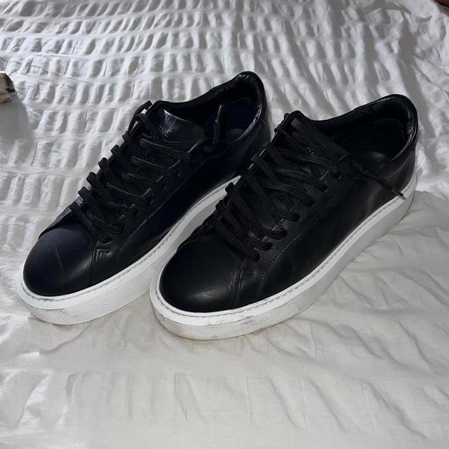 Men's Trainers - Black/White - UK 9 on Productcaster.