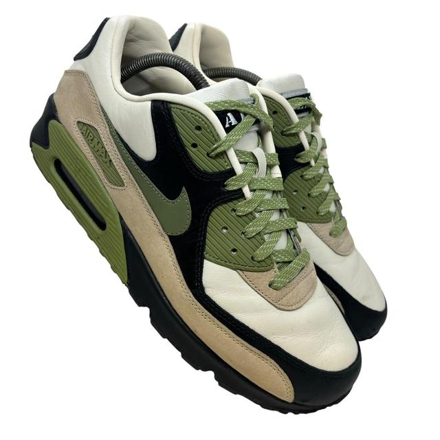 Nike Men's Trainers - Green/Multi - UK 10 on Productcaster.