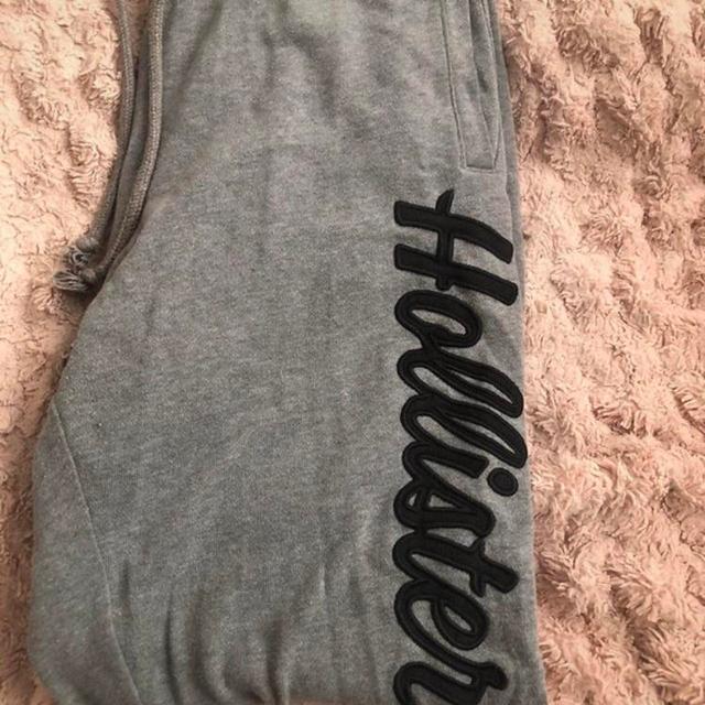 Hollister Co. Women's Sweatpants - Grey - XS on Productcaster.