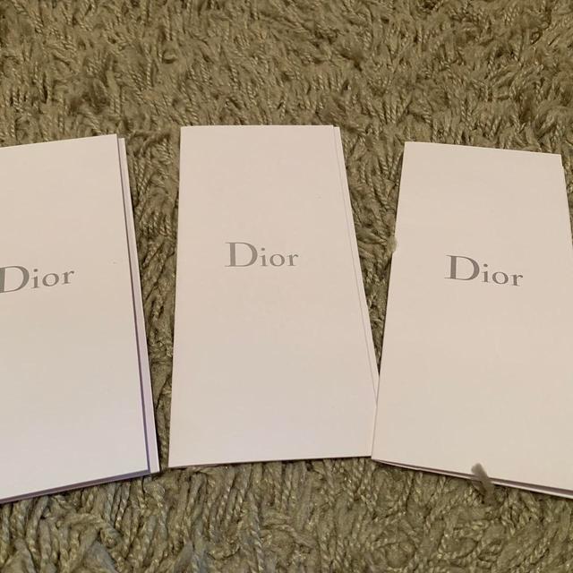 Dior Card - White on Productcaster.