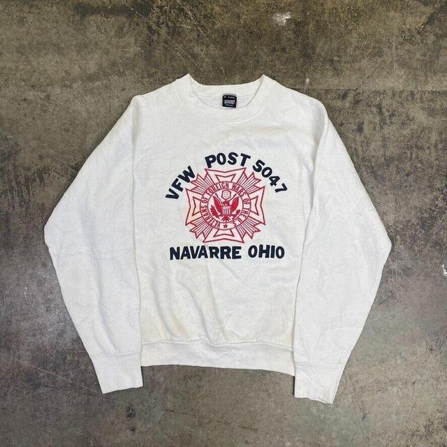 Vintage Men's Sweatshirt - White - M on Productcaster.