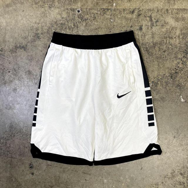 Nike Women's Shorts - White - XL on Productcaster.