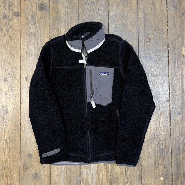 Patagonia Women's Jumper - Black - S on Productcaster.