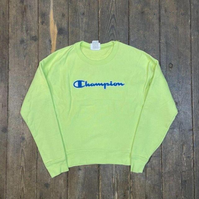 Champion Men's Sweatshirt - Green - S on Productcaster.