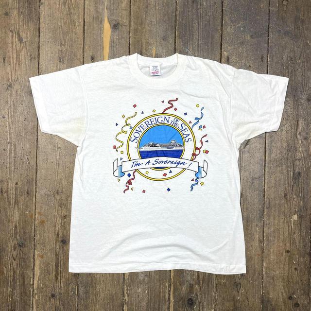 Vintage Men's T-shirt - White - XL on Productcaster.