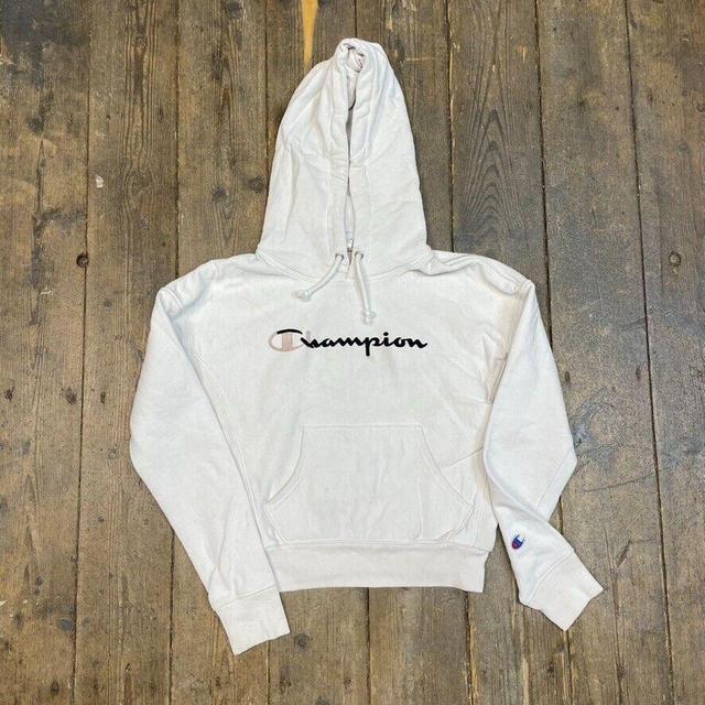 Champion Women's Hoodie - White - S on Productcaster.